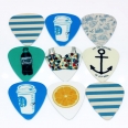 Universal Plastic Guitar Picks